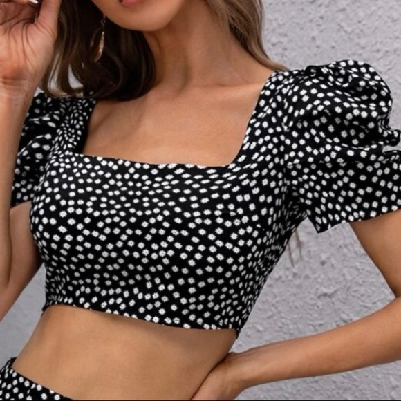 New Floral print CROP top - Picture 1 of 4